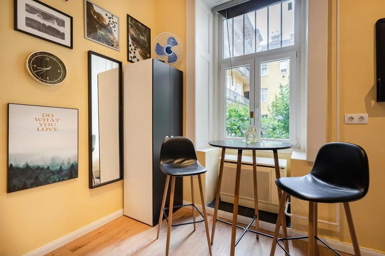 A27 Bp Modern Boutique Apartments, Best Location By Bqa Budapest Apartment